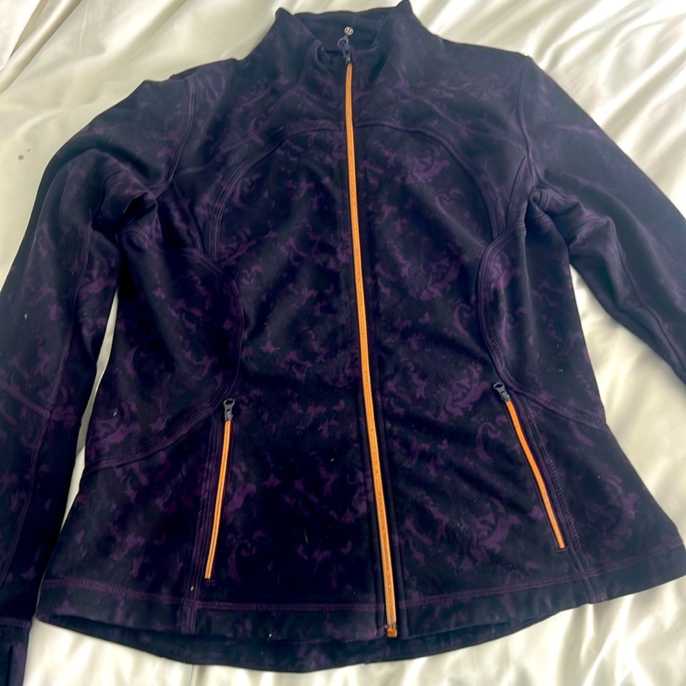 Lululemon jacket top